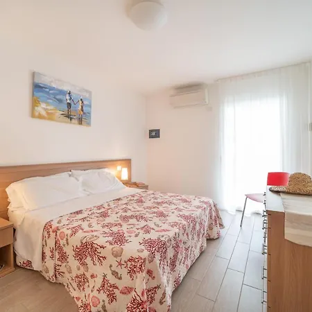 Elegant Monica Two Bedroom C6 Sleeps 6 Lejlighed *